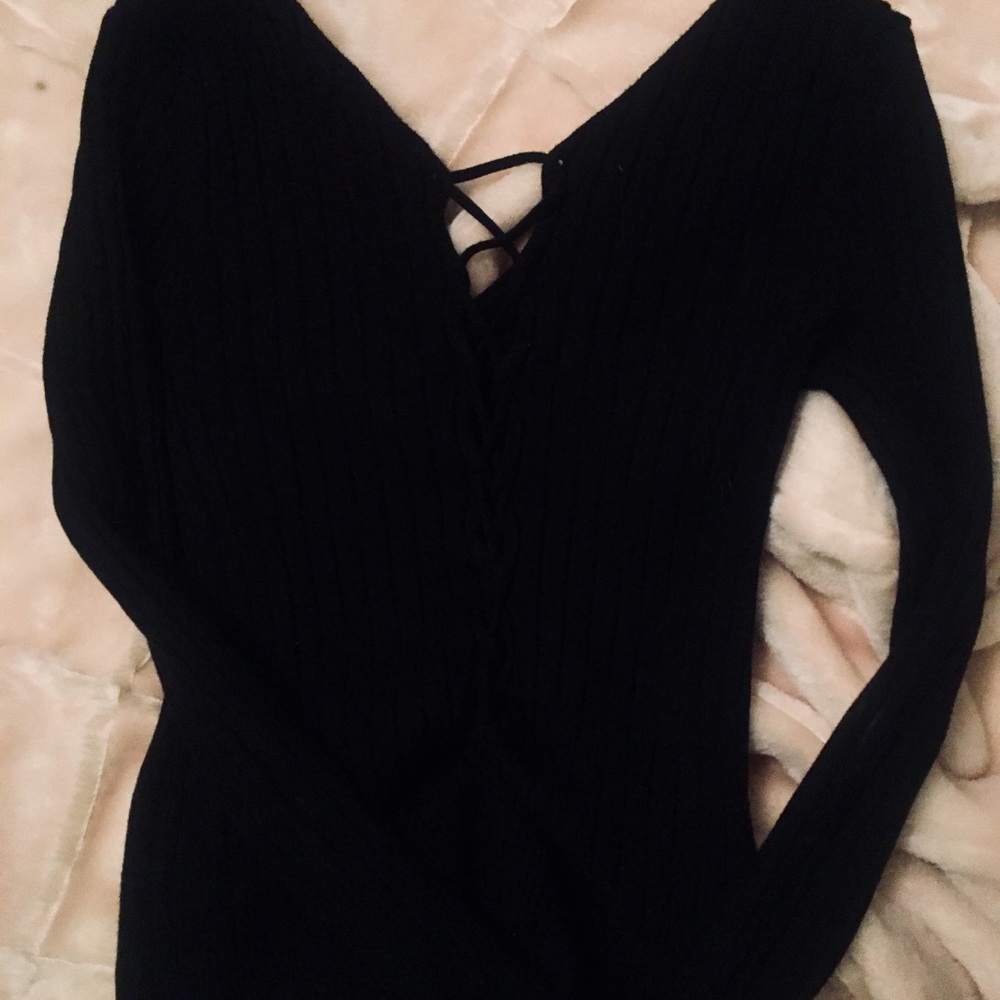 🌸Lace up ❤️ ribbed black sweater